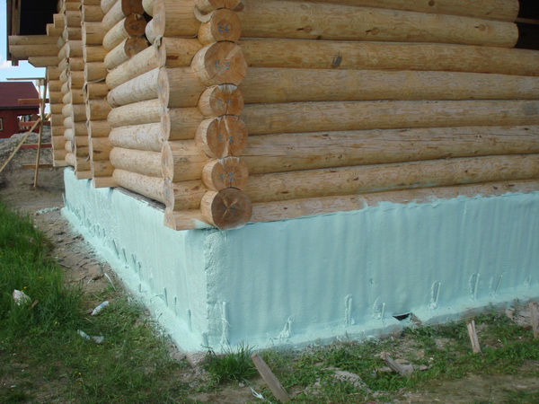 Утепление фундамента деревянного дома снаружи экструдированным пенополистиролом 2