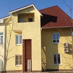 Виды и применение фиброцементных плит для фасадов частных домов 1